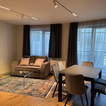 Luxury Brand New Md 2 In Center
